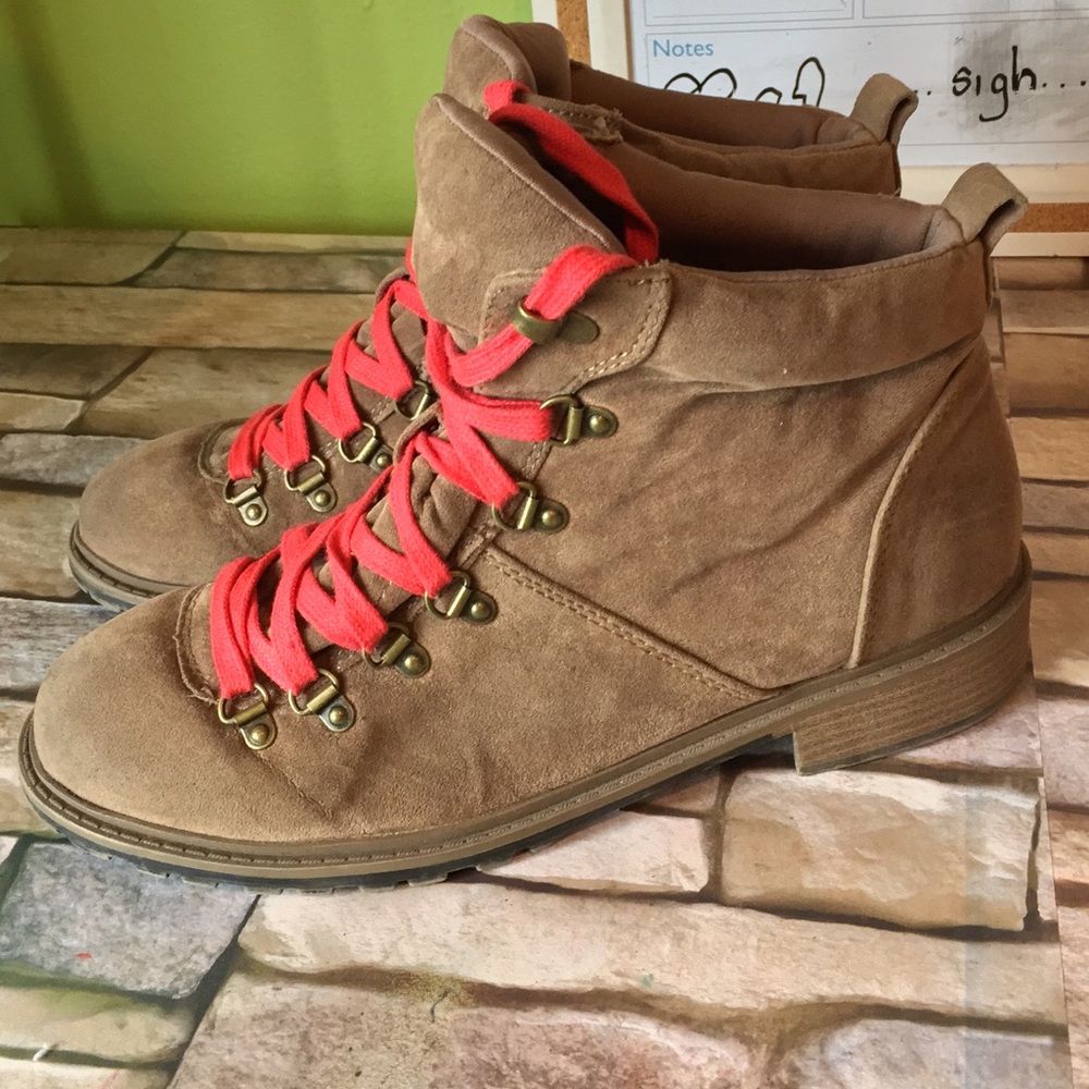 Fergalicious Boots